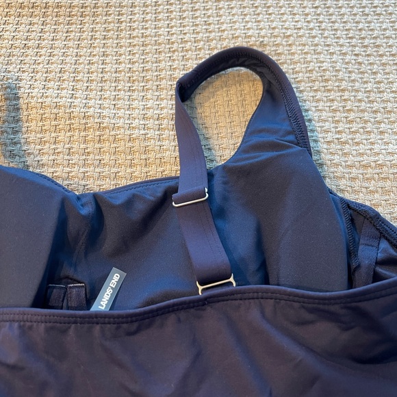 NWOT Women's Lands' End Tankini Top Sz 16DD - Picture 5 of 10